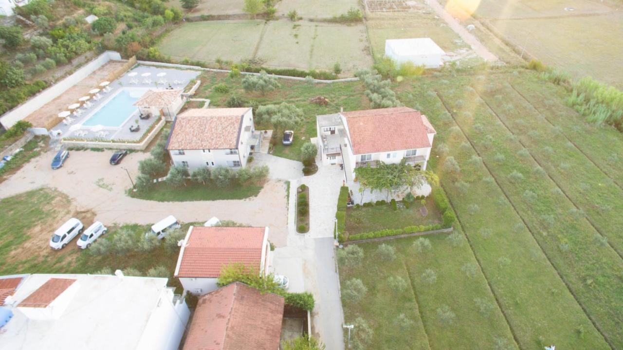 La Hacienda Hotel Ulcinj Exterior foto