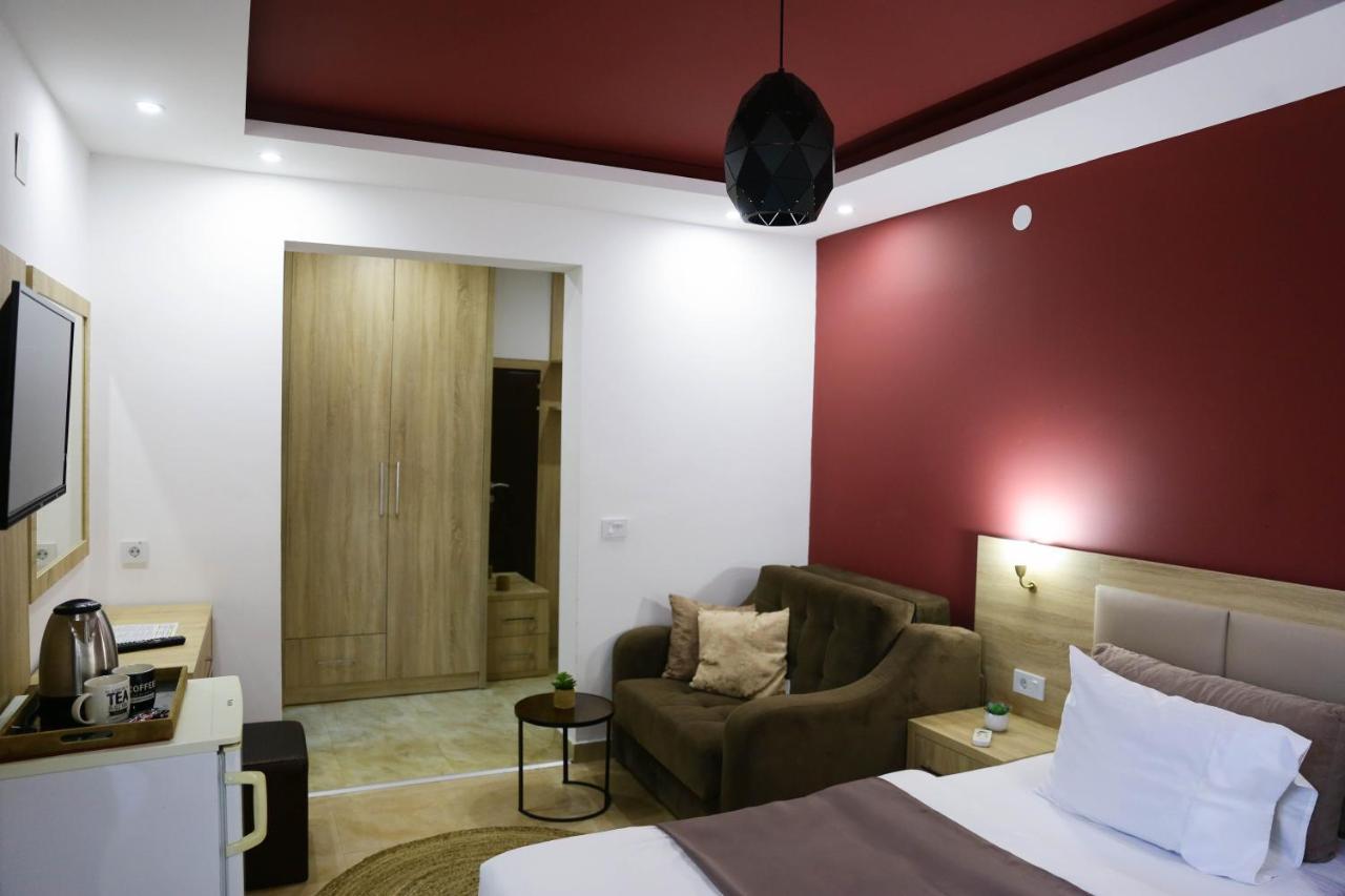 La Hacienda Hotel Ulcinj Exterior foto