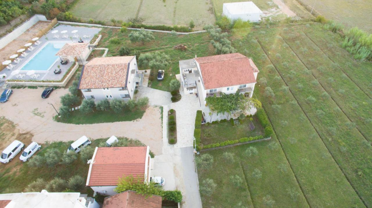 La Hacienda Hotel Ulcinj Exterior foto