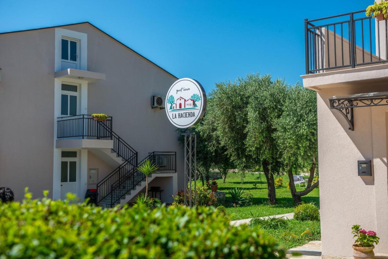 La Hacienda Hotel Ulcinj Exterior foto